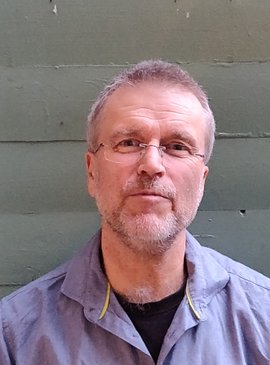 Fredrik Holmborg, läkare, barnpsykiatriker ger EMDR och hypnos traumabehandling i Stockholm, Gävle och Borlänge